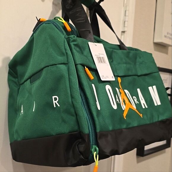 Jordan Velocity Duffel Bag- Pine Green - Picture 4 of 7